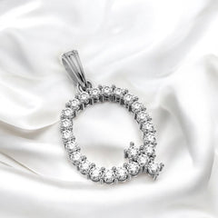 Letter Q Pendant (0.8")