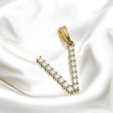 Letter V Pendant (0.8")