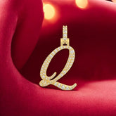 Letter Q Pendant (1")