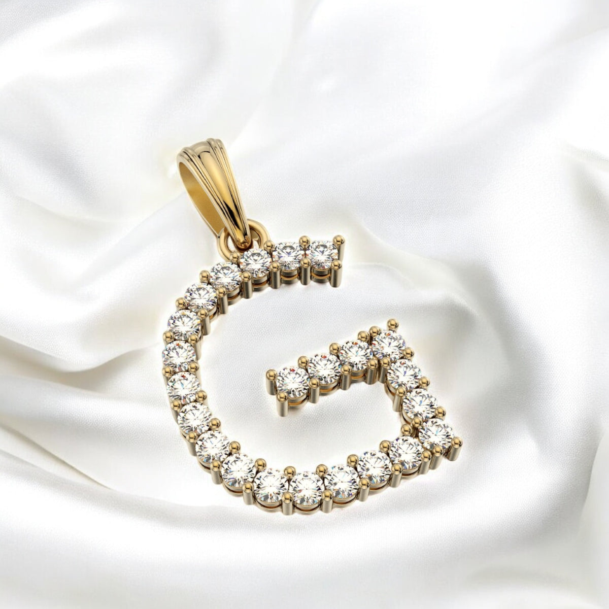 Letter G Pendant (0.8")