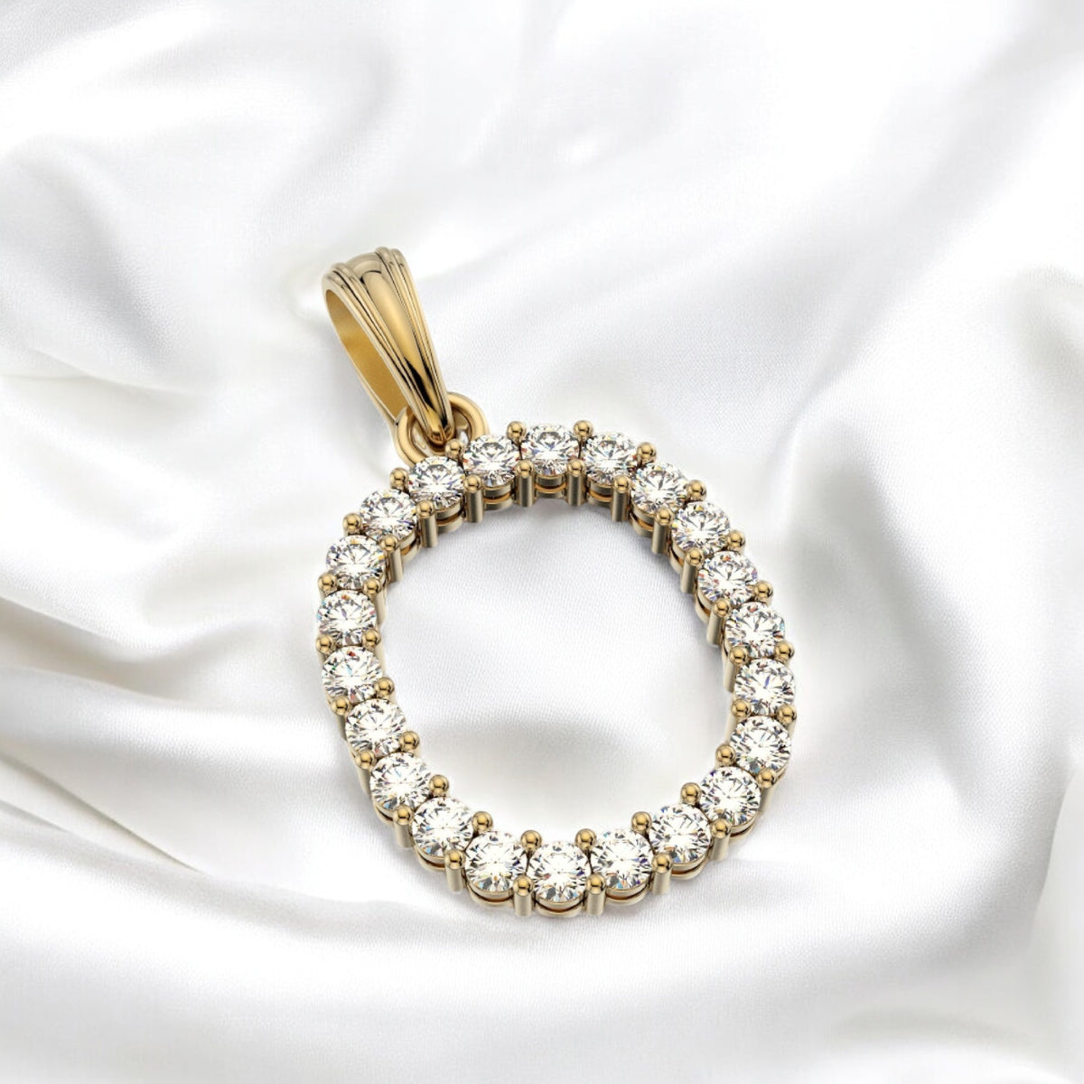 Letter O Pendant (0.8")