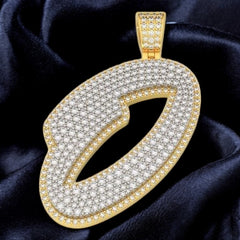 Letter O Pendant (2")