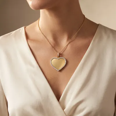 Pelham Heart Picture Pendant