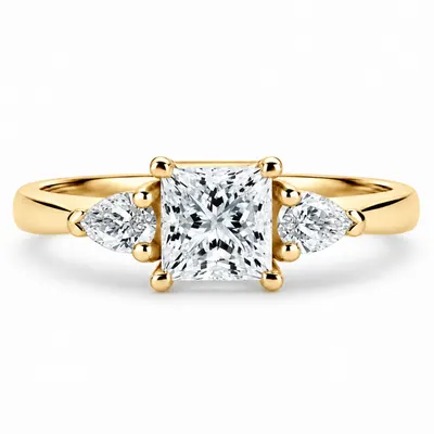 Stratton Diamond Ring (Princess)