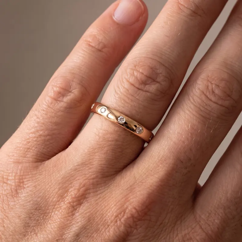 Lansdowne Scattered Diamond Wedding Band