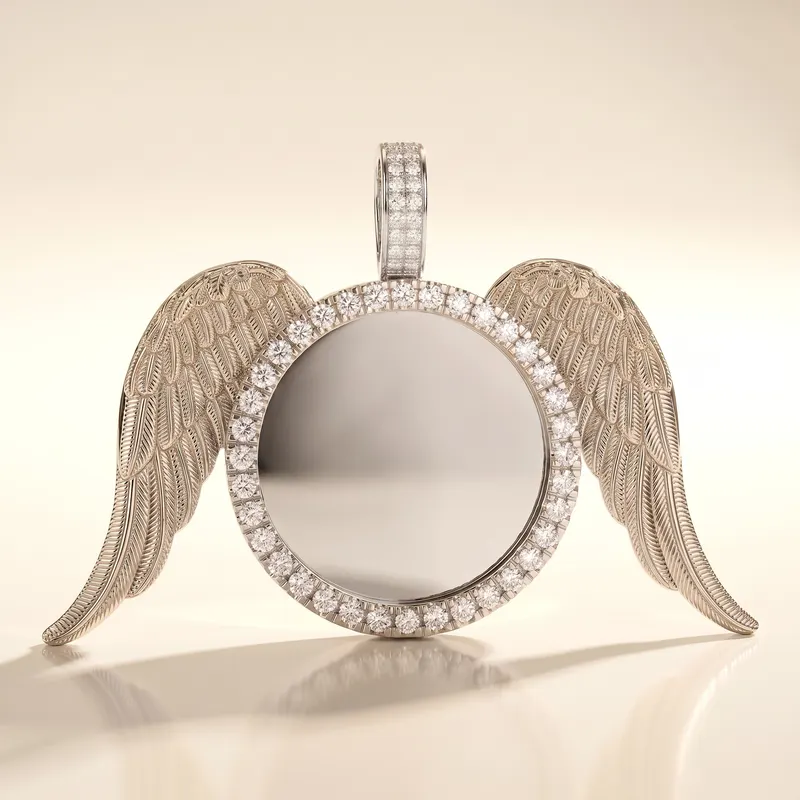Halkin Winged Picture Pendant