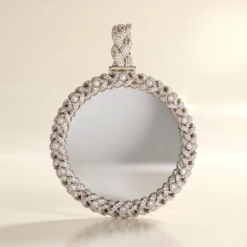 Lancaster Picture Pendant