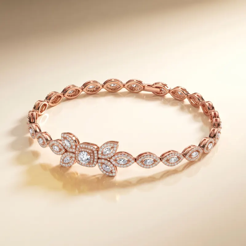 Buckingham Leaf Crown Bracelet
