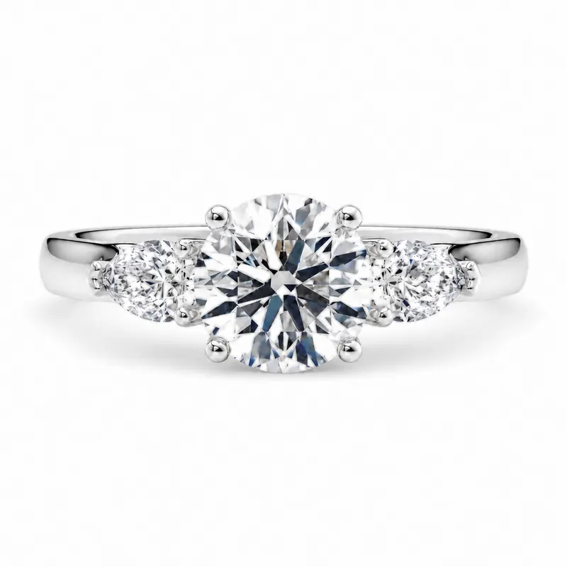 Stratton Diamond Ring (Round)